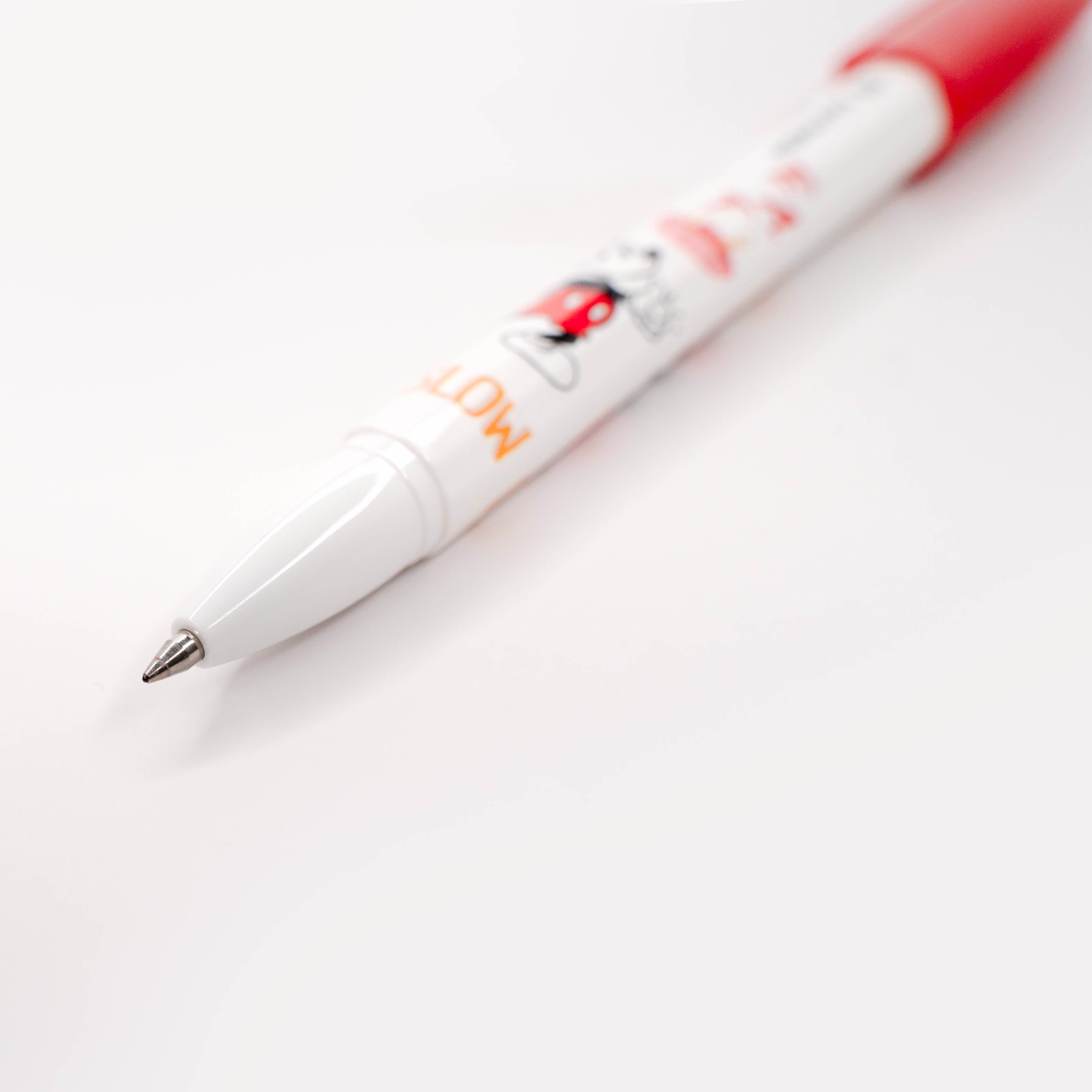 Aura Estelle Kokuyo x Anterique Disney Limited Gel Pen Disney limited edition gel pen tip and barrel artwork close-up