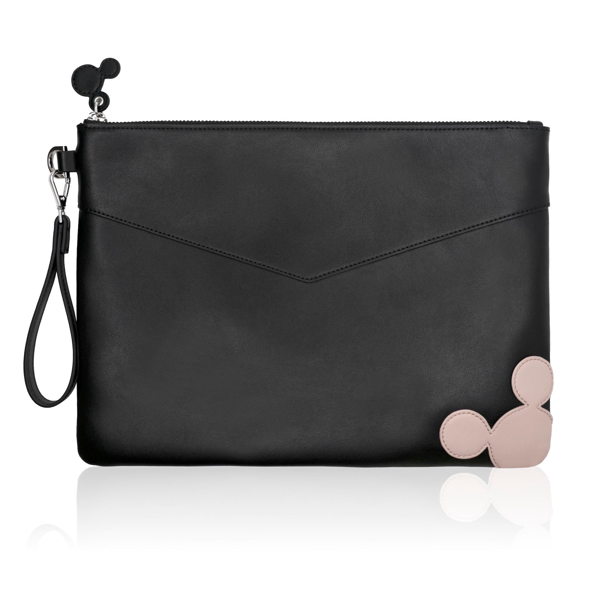 The M Pouch