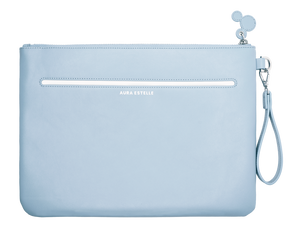 Aura Estelle The M Pouch sky blue back view with zipper pocket